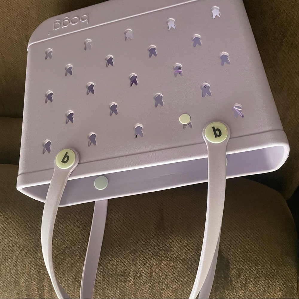 Bogg Bag Hipitty Hoppity Lilac Limited Edition